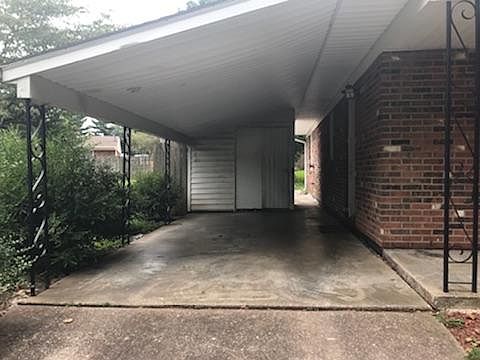 3rd image of 6354 Henning Dr