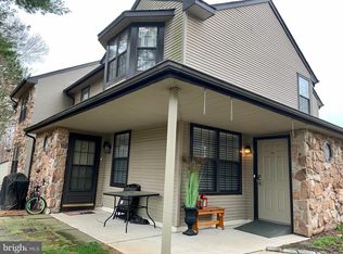 92 Basswood Ct, Warrington, PA