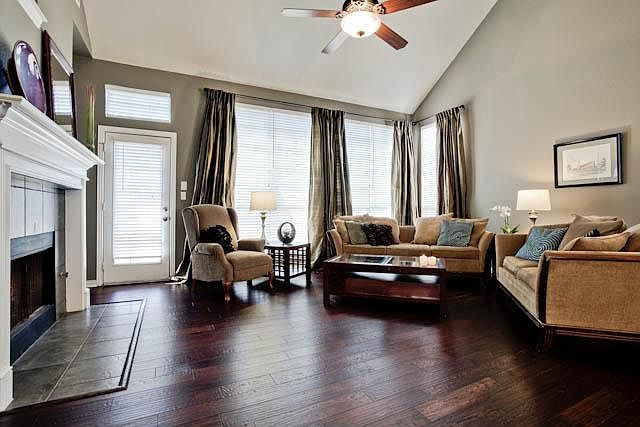 1st image of 6707 Country Club Dr