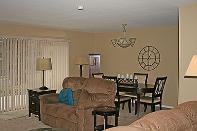 2nd image of 364 Catherine #F5