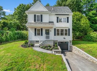 18 Centre St, Natick, MA 01760