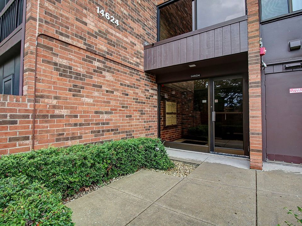 1st image of 14624 Scarborough Ct S #G1