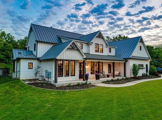 9724 Farmhouse Ln, Arcadia, OK 73007