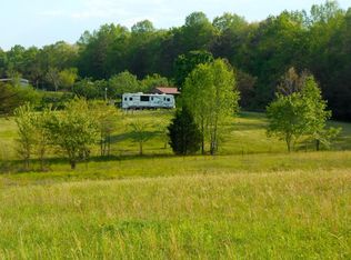 1030 Tanglewood Blvd, Jamestown, TN 38556