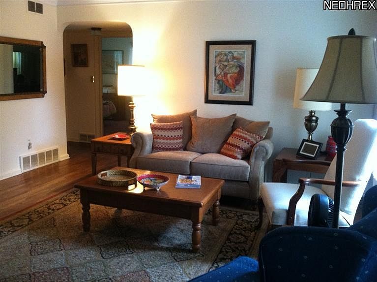 2nd image of 4066 Okalona Rd