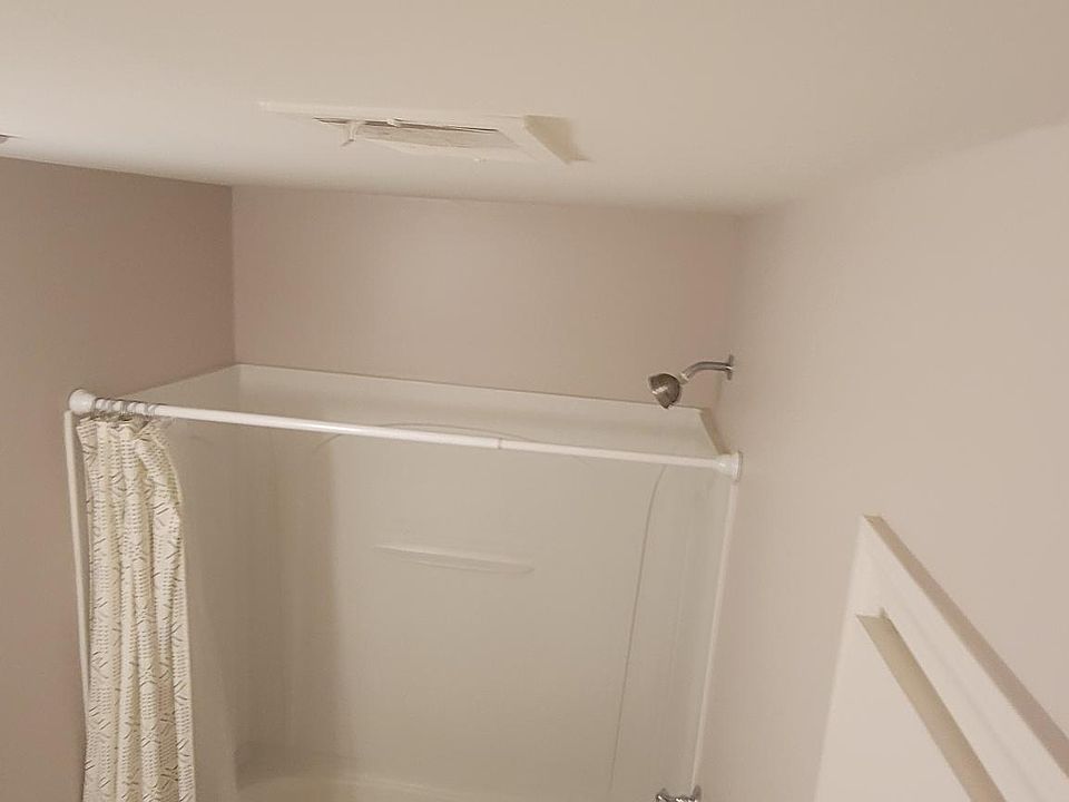 1st image of 2340 Arcadia Dr #2340