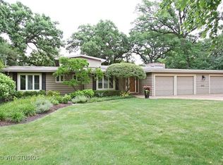 6525 Blackhawk Trl, Indian Head Park, IL