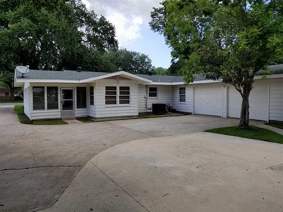 3rd image of 4921 Gulf Ave