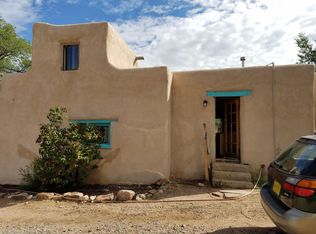 218 E Houghton St, Santa Fe, NM 87505
