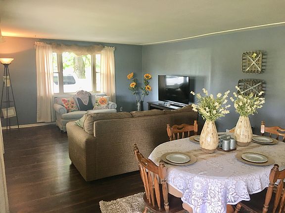 Dining/Living Open Concept