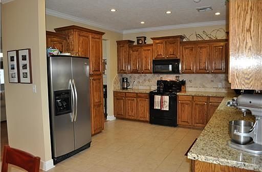 3rd image of 2153 W Gabriel Sq