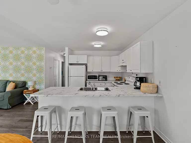 314 Lincoln Rd W — Photo 14