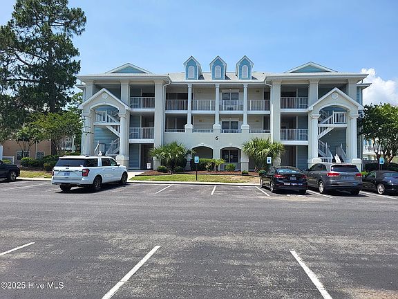 3 rd floor unit 608 is in the middle