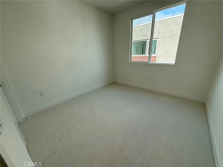 693 S Lyon St #693 — Photo 24