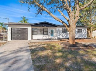 10214 N Fleetwood Dr, Tampa, FL 33612