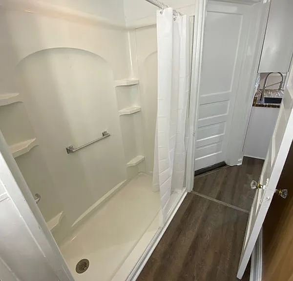 200 Breckenridge St #3 — Photo 12