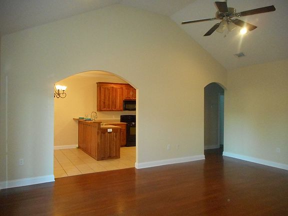 5th image of 4078 Northlake Dr