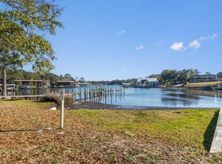 210 Pelham Rd Unit 220A, Fort Walton Beach, FL 32547