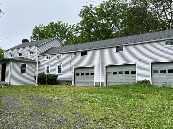 131 S Putt Corners Rd