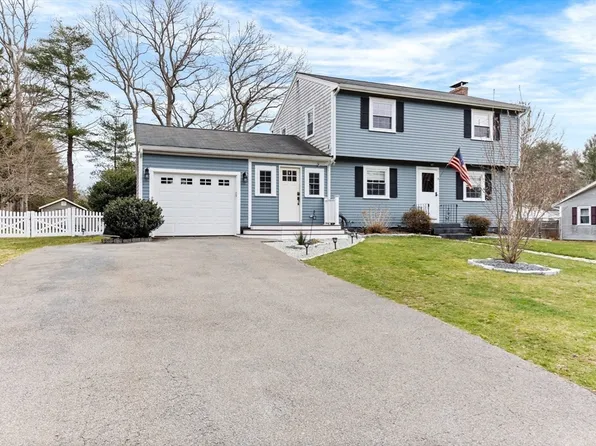 245 Sportsmans Trl, Whitman, MA 02382