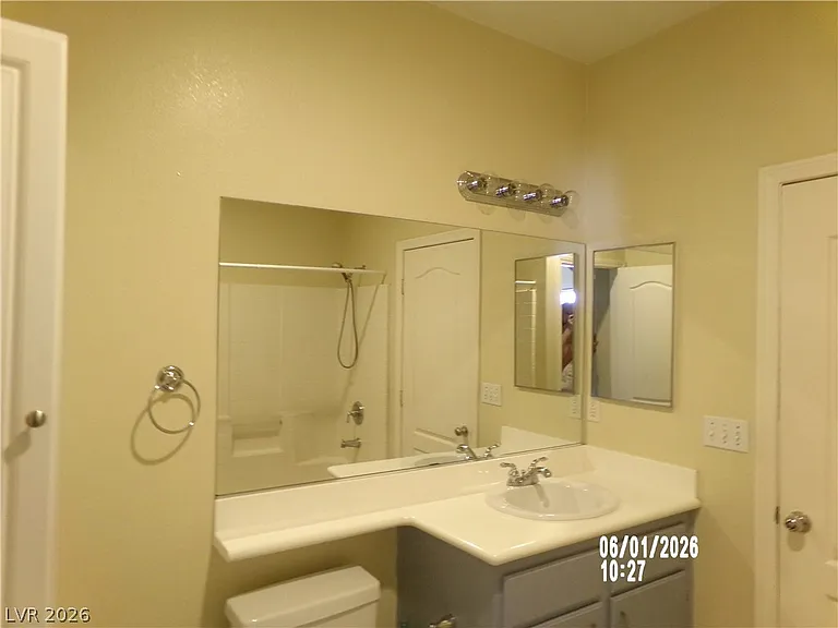 120 Humphreys Peak Ct — Photo 23