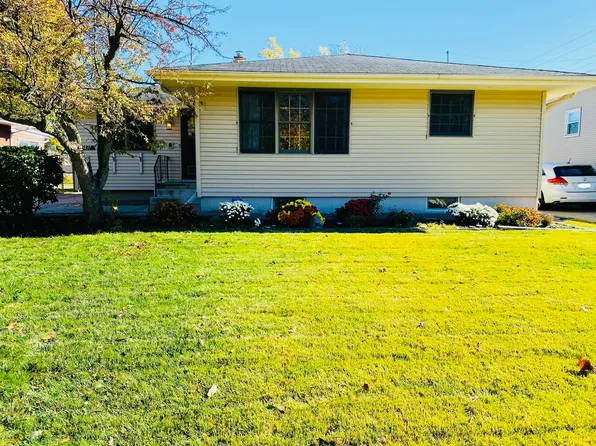 8837 Manor Ave, Munster, IN 46321