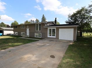 26394 Douglas Ave, Elkhart, IN 46514