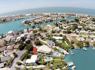 420 140th Ave E, Madeira Beach, FL 33708