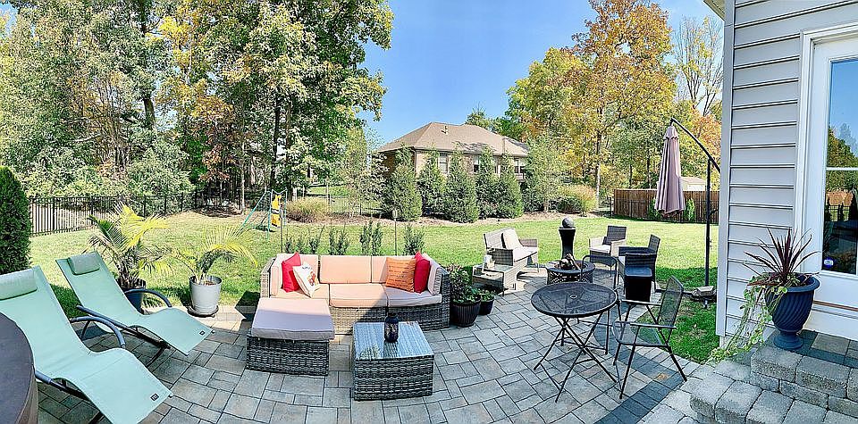 1st image of 2540 Bexley Hill Pl