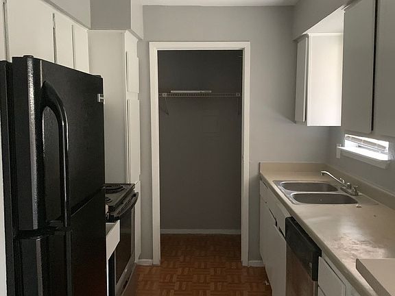 5th image of 13480 S Thorntree Dr APT 305