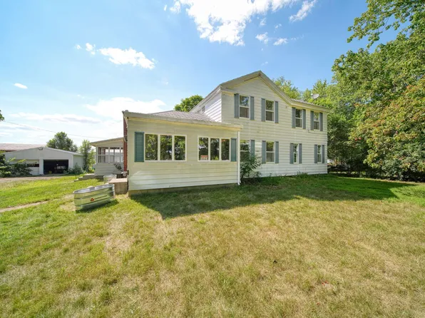 2340 Wolf Lake Rd, Grass Lake, MI 49240