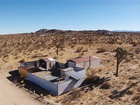 110 Margarita Rd, Landers, CA 92285