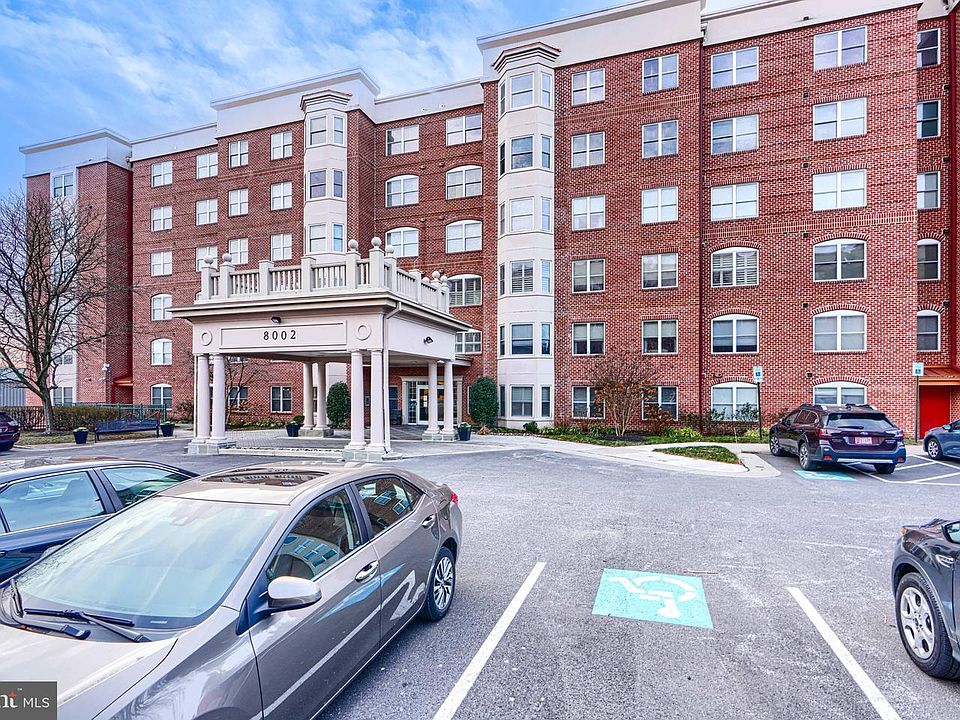 1st image of 8002 Brynmor Ct Unit 104