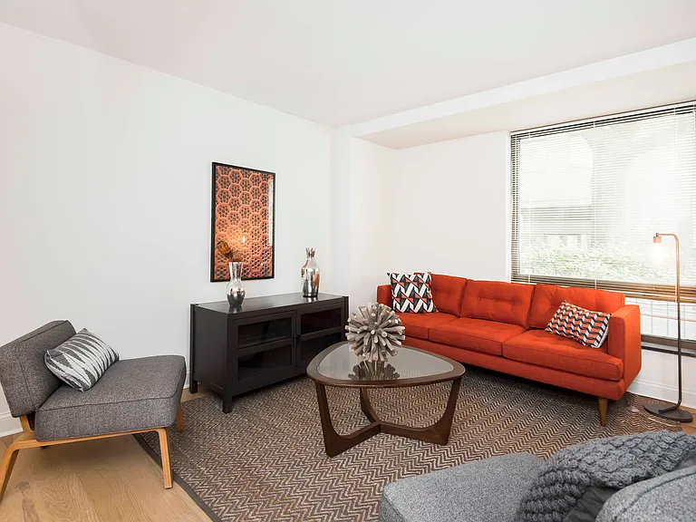 Orlowitz Residences — Photo 11