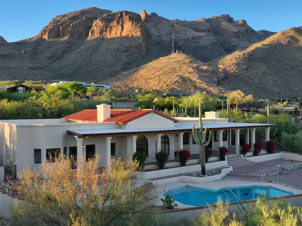 7400 N Cobblestone Rd, Tucson, AZ 85718