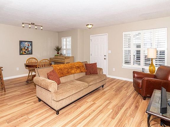 2nd image of 4962 Potomac Square Pl Unit 13