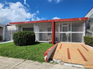 Call 208 Country Clb, Carolina, PR 00982