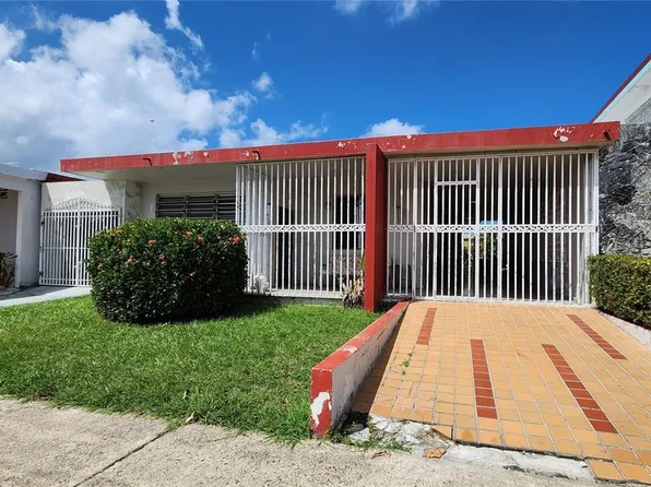 Call 208 Country Clb, Carolina, PR 00982