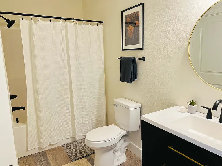 1787 E Laurel Rd #1-16 — Photo 11