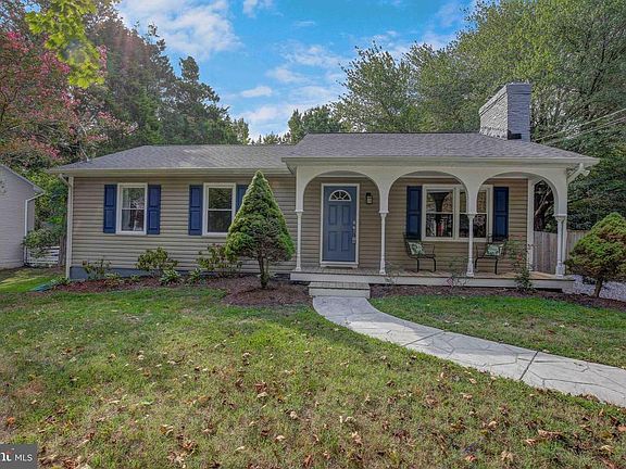 2nd image of 109 Lee Dr