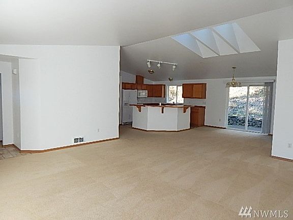 5th image of 22613 133rd Street Ct E