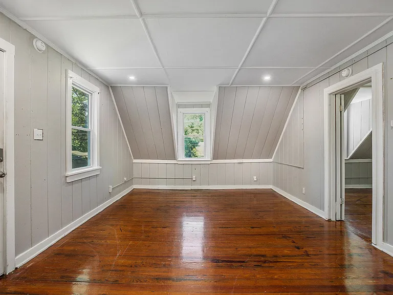1131 Leesville St #B — Photo 3