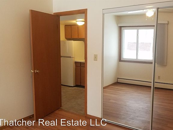 3rd image of 2738 E Bolivar Ave APT 009