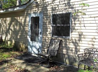 10 Bells Ln, Stanhope, NJ 07874