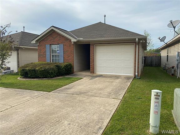 2nd image of 3996 Sunrise Cir