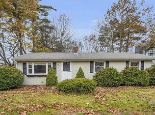39 Glenwood Dr, Leominster, MA 01453