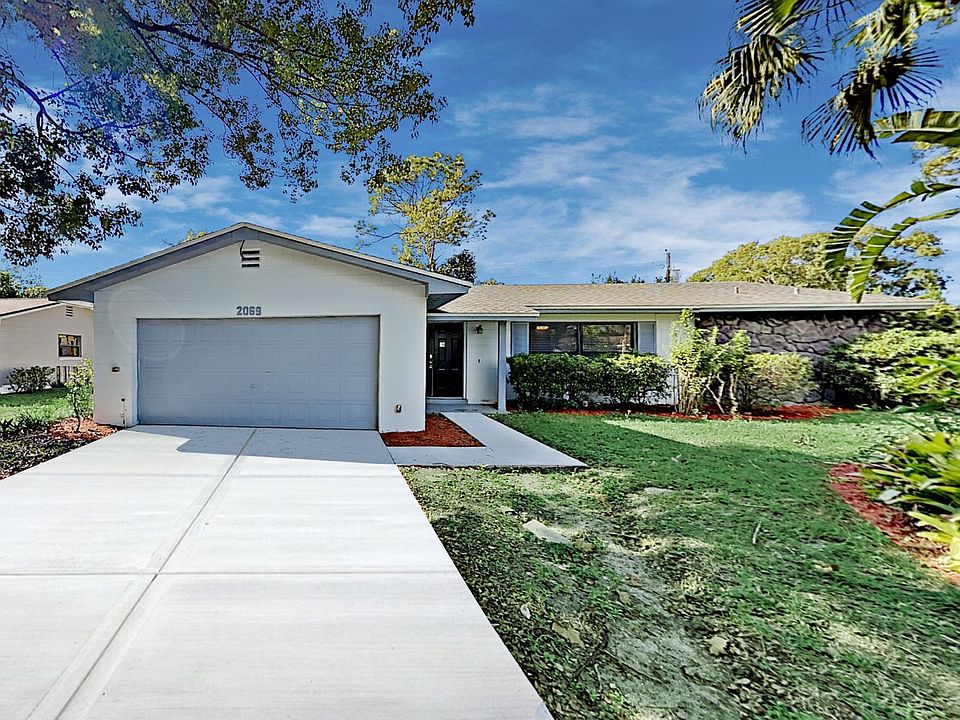 1st image of 2069 Ponderosa Ave