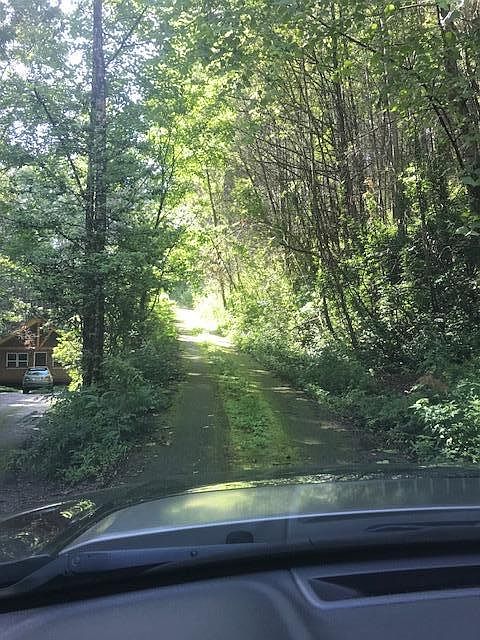 2nd image of Baskins Creek Rd