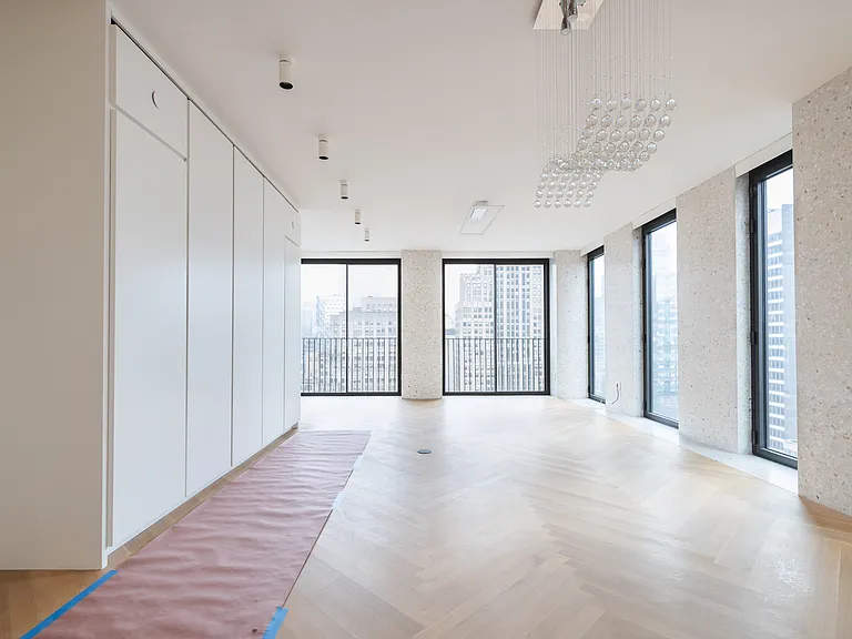 16 W 40th St #30B — Photo 5