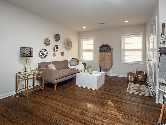 5th image of 5080 Alrose Ave